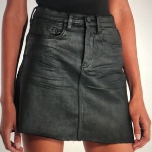BlankNYC black coated mini skirt size women’s 27 waist